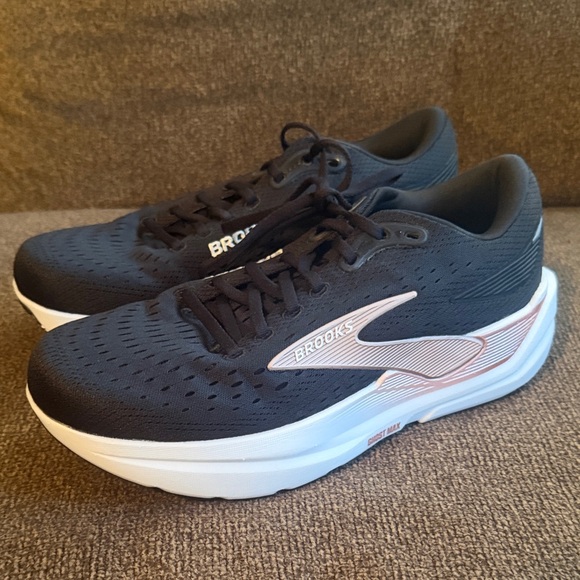Brooks Ghost Max 3 WIDE WIDTH ( NEW) - Picture 1 of 3